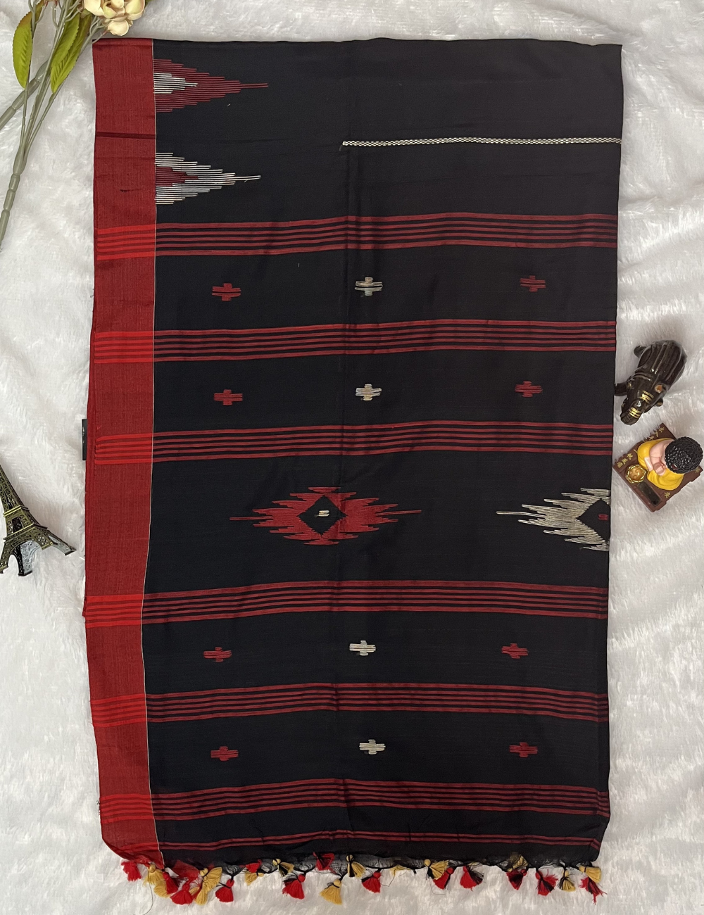 Soft Cotton Saree in Black and Red - Temple Border - DIY Kolam Print Blouse
