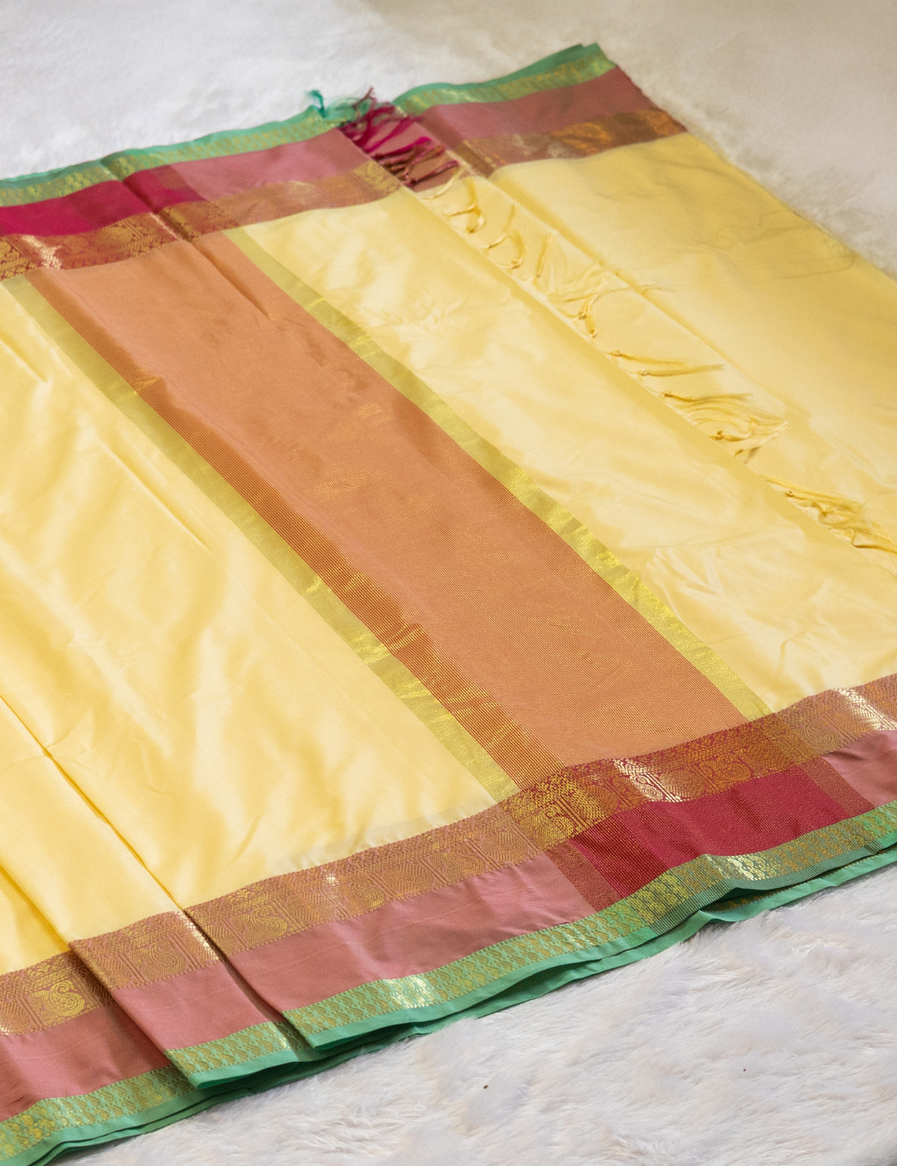 Plain Ivory Chanderi Cotton Saree – Pink Rettapet Border
