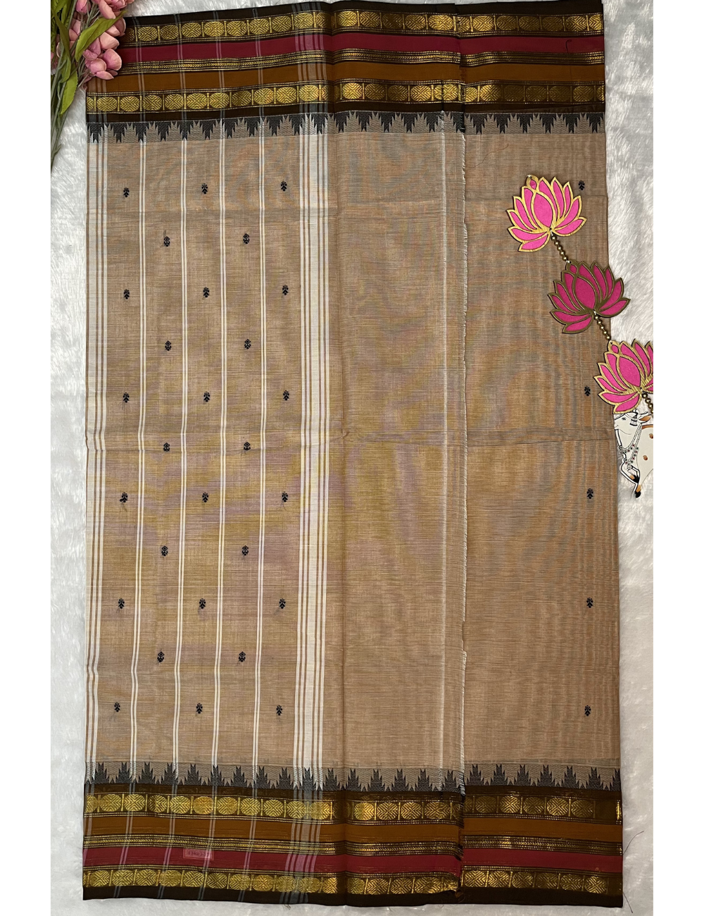 Kanchi Cotton Ivory Saree - Brown Rettapet Rudraksh Border - With Blouse