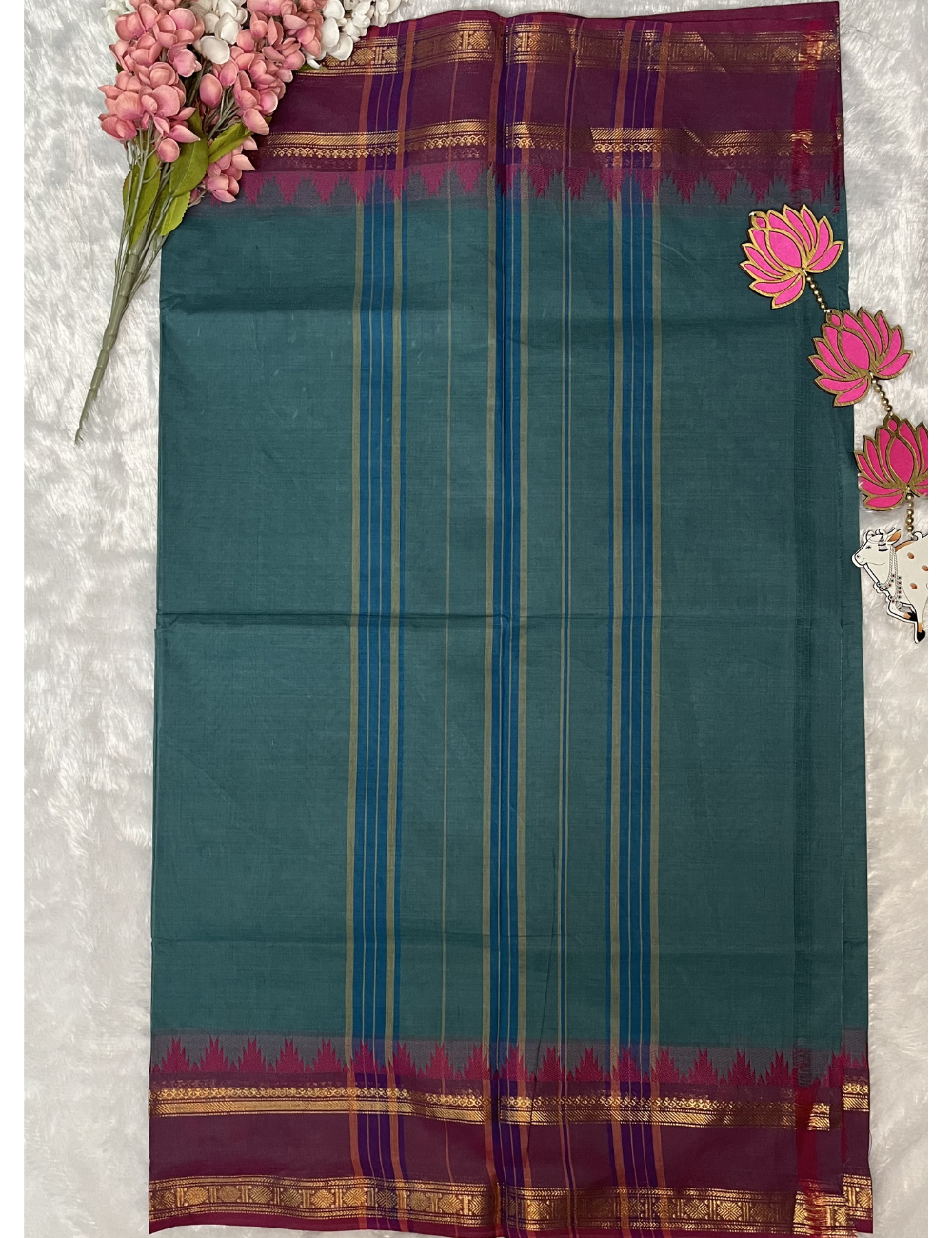 Peacock Blue Plain Kanchi Cotton Saree - Magenta Rettapet Border