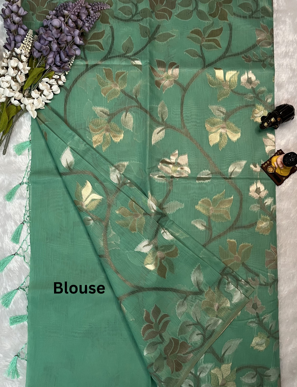 Linen Saree - Golden Jamdani Weaving Body - Pastel Green