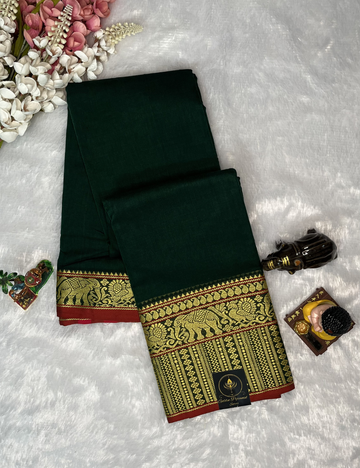 Narayanpet Cotton - Plain Bottle Green Saree with Big Thread Border