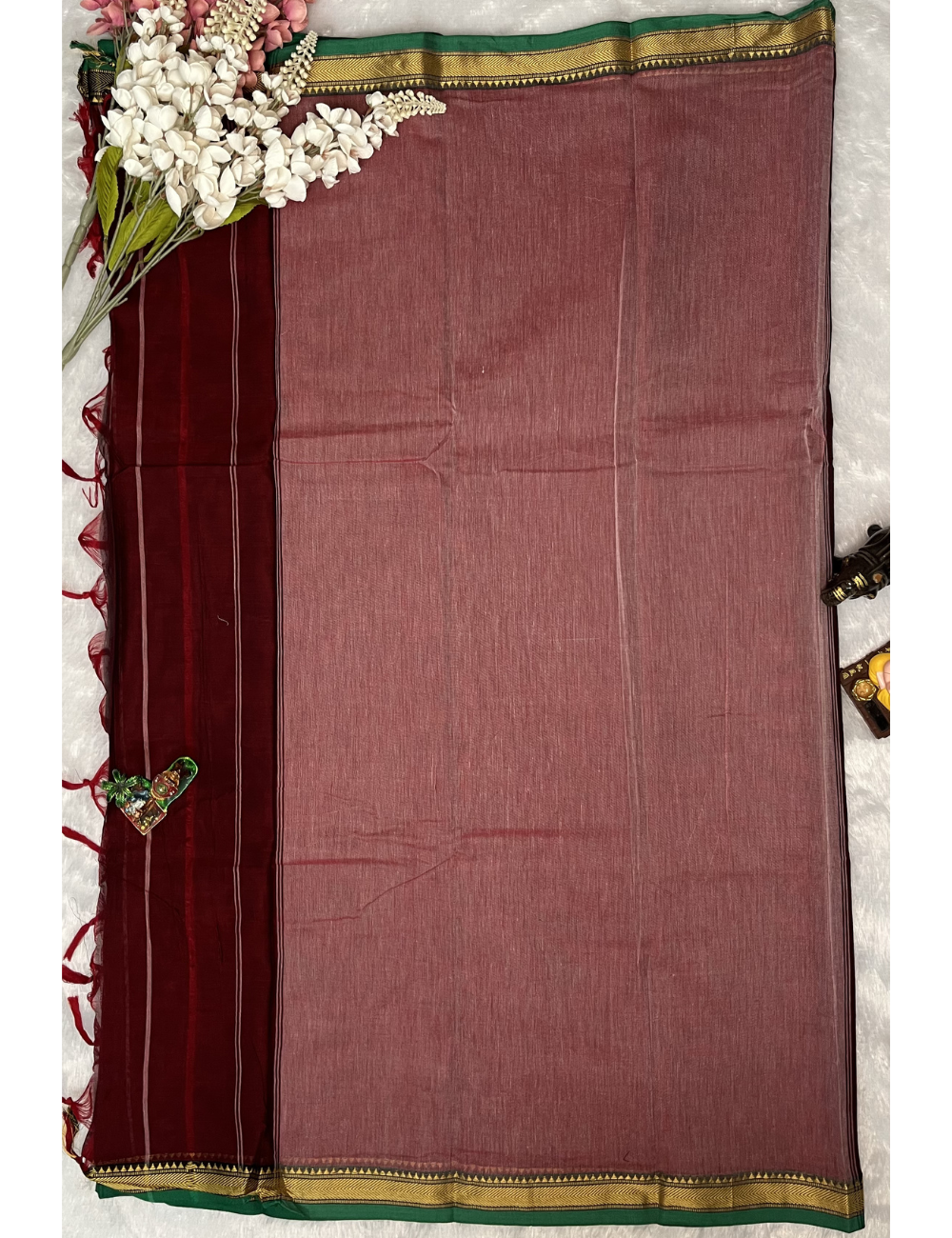 Narayanpet Cotton Saree in Plain Maroon with Small Border - Running Blouse