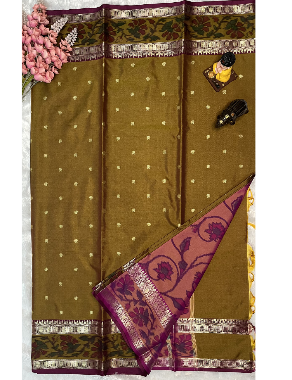 Semi Soft Silk - Pastel Brown - Pochampally border
